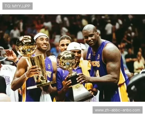 科比在2000年总决赛中防守策略对湖人三连冠是否起到关键作用